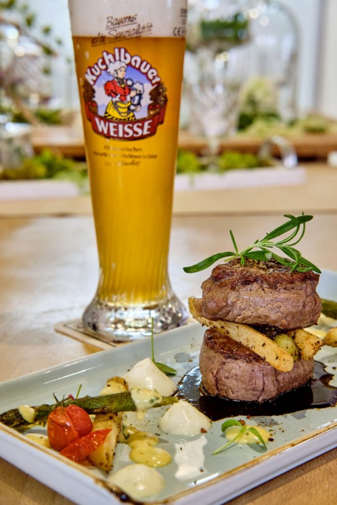 Zum Kuchlbauer - Weißbier und Steak